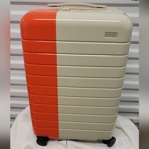 🧡🤍 BNIB LE away x la ligne Bigger Carry on roller in Spritz SOLD OUT